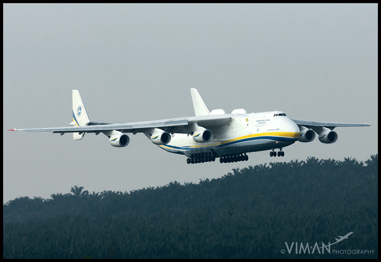 An-225-01-VM